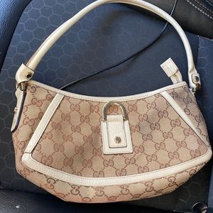 Gucci Y2K Abbey Pochette GG canvas purse